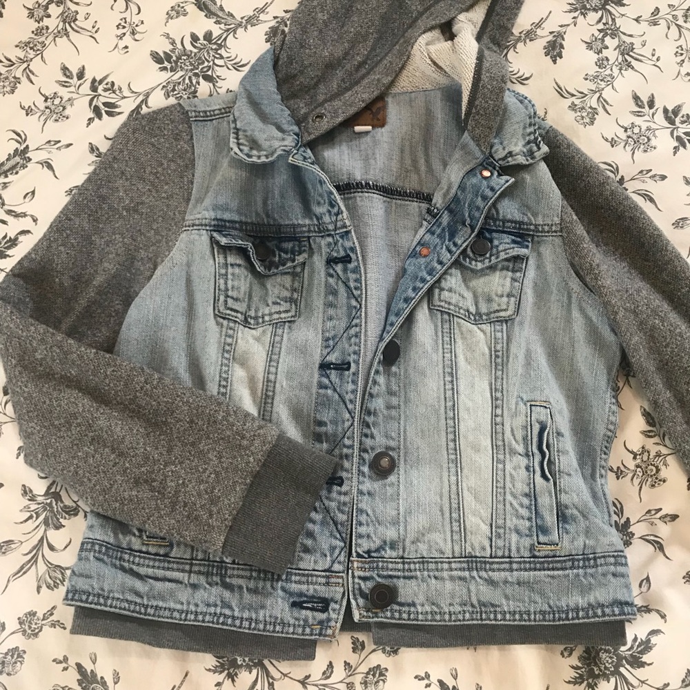 American Eagle Jean Jacket